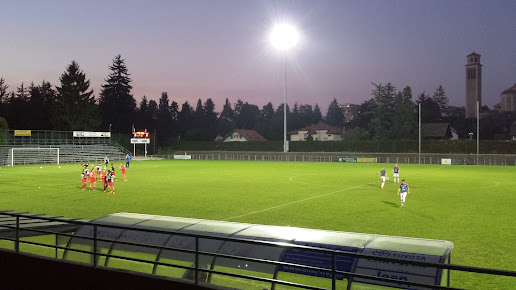 Stade des Trois-Chênes